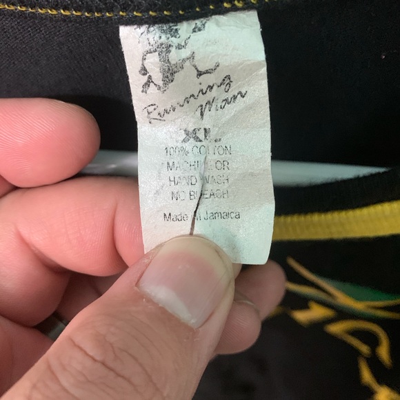 4/$40  Jamaica Printed Tee - Picture 2 of 5